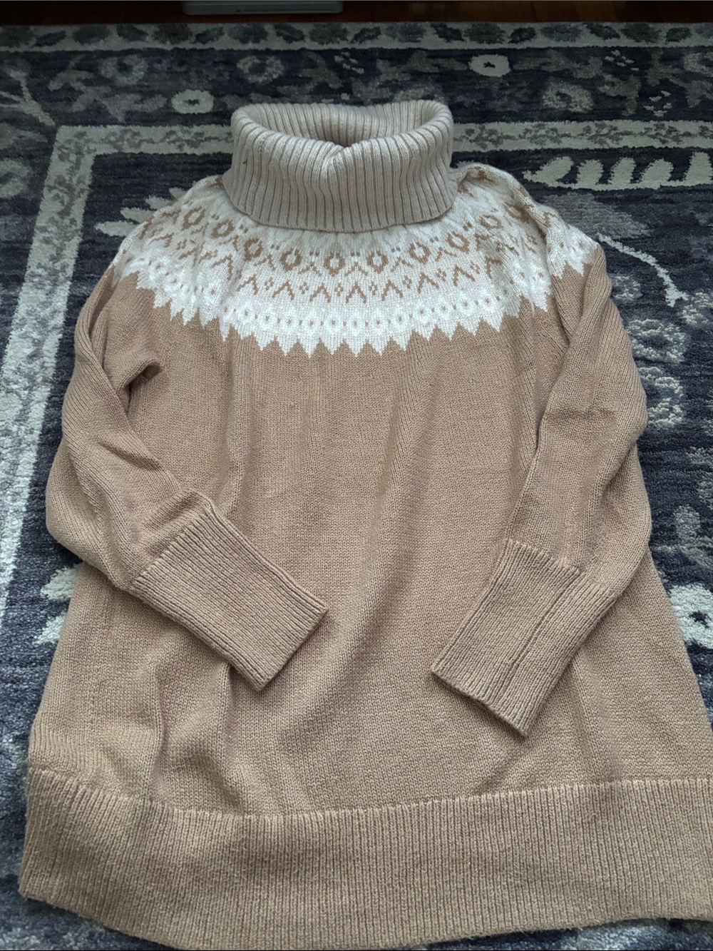 Banana Republic Beige & Cream Fair Isle Turtleneck Sweater